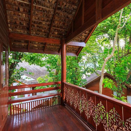 苏梅岛 Samui Wooden Hill酒店 外观 照片