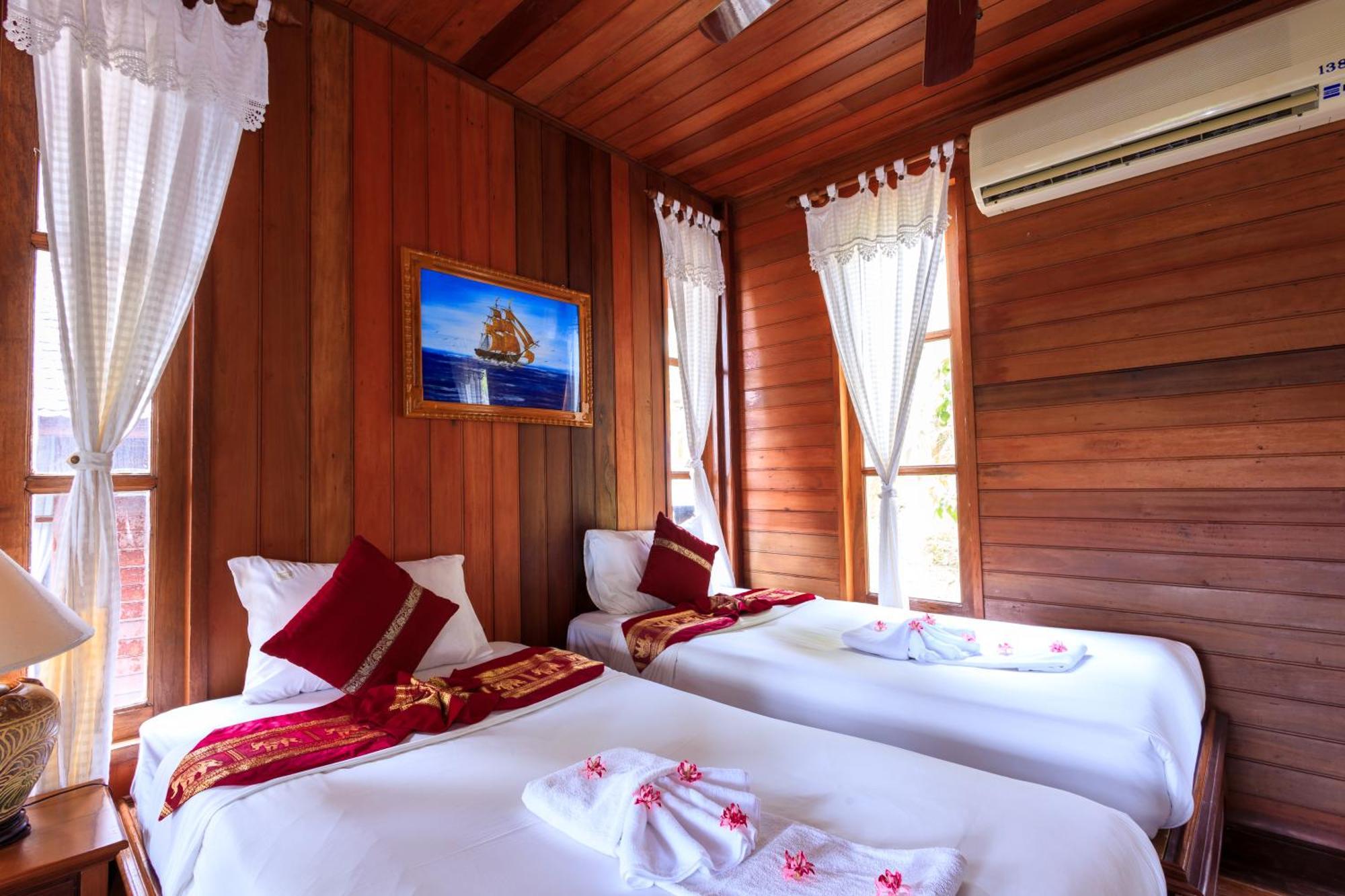 苏梅岛 Samui Wooden Hill酒店 外观 照片