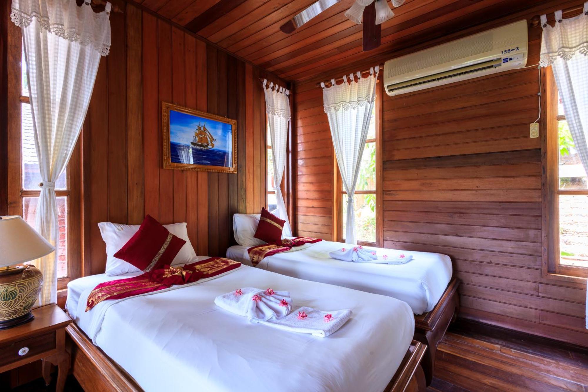 苏梅岛 Samui Wooden Hill酒店 外观 照片