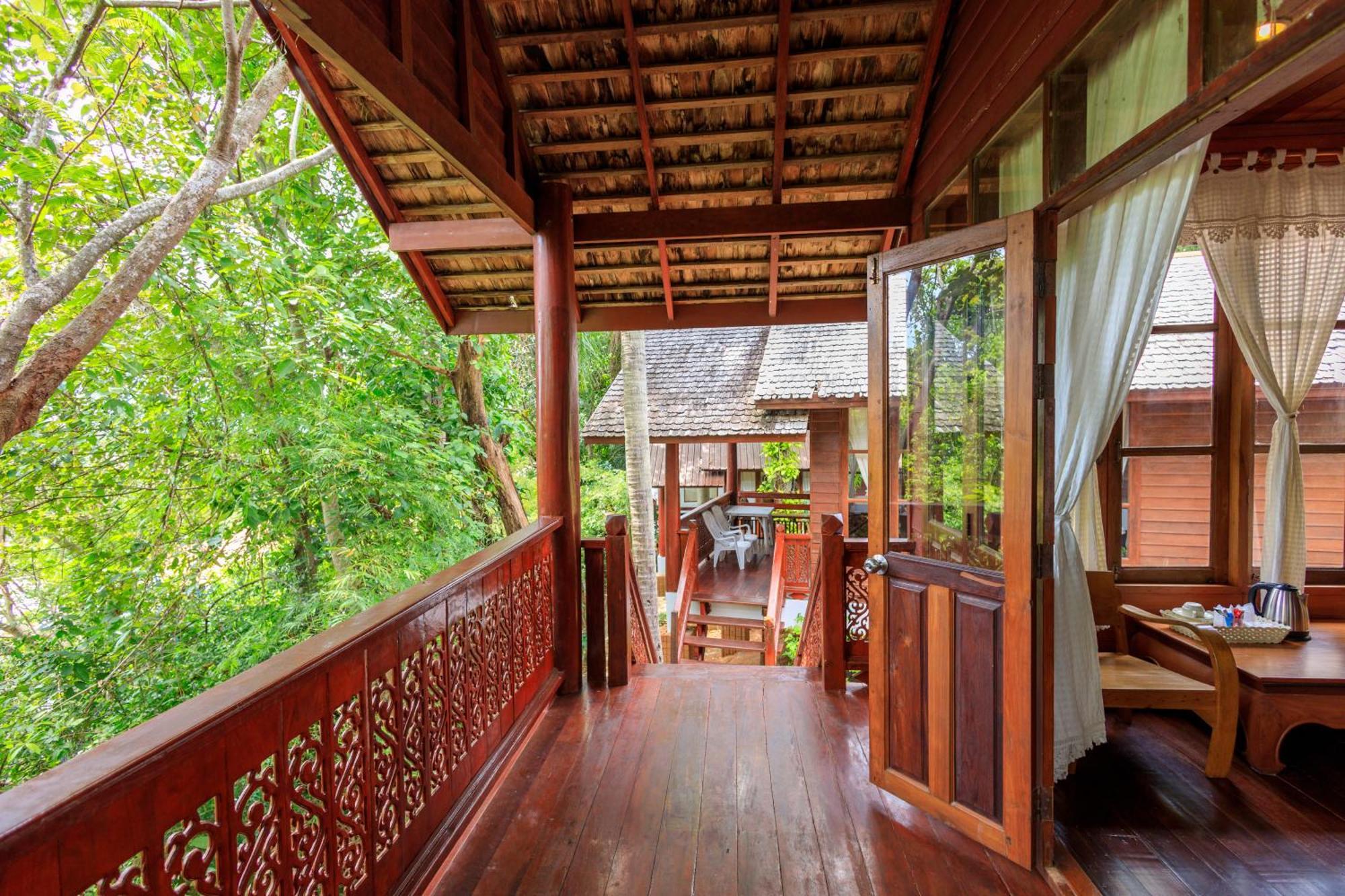 苏梅岛 Samui Wooden Hill酒店 外观 照片