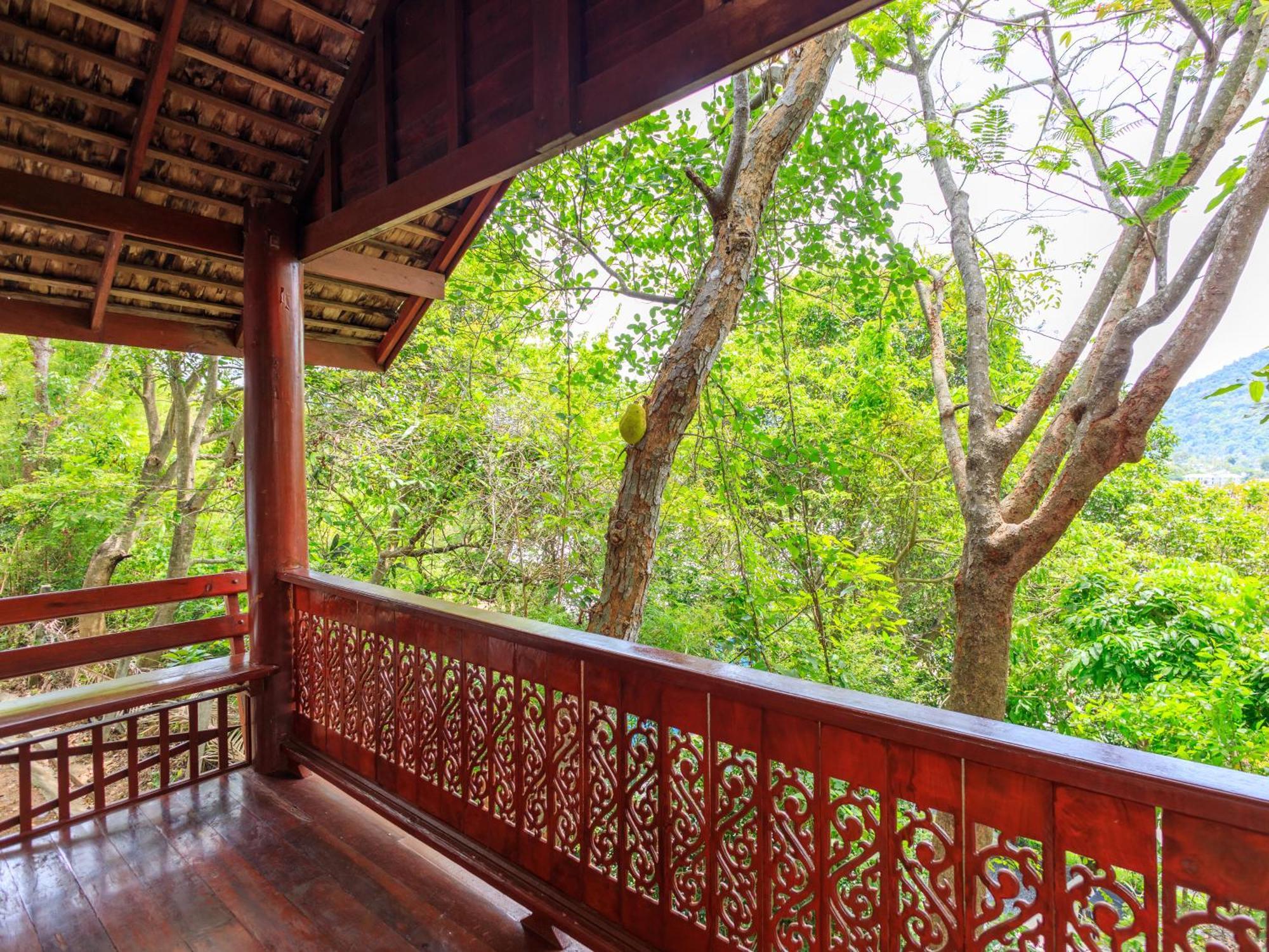 苏梅岛 Samui Wooden Hill酒店 外观 照片