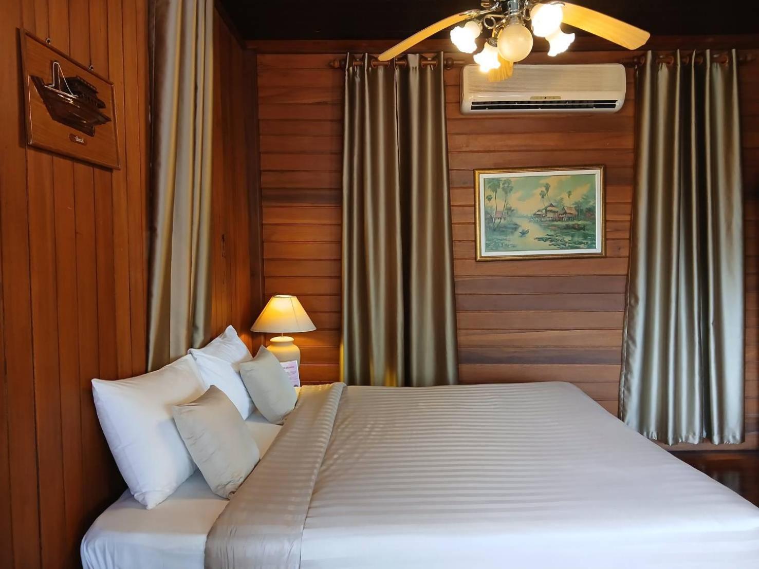 苏梅岛 Samui Wooden Hill酒店 外观 照片