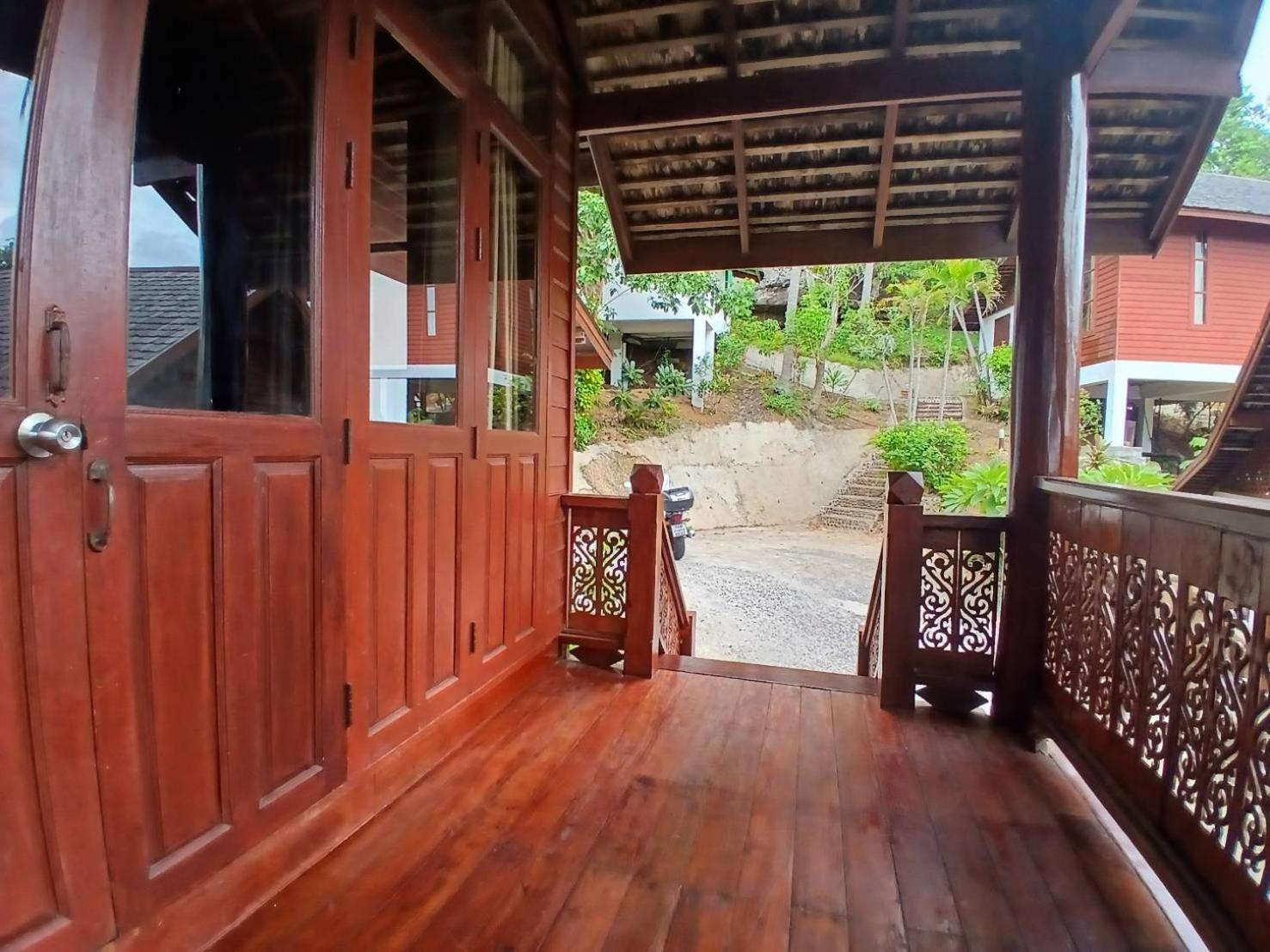 苏梅岛 Samui Wooden Hill酒店 外观 照片