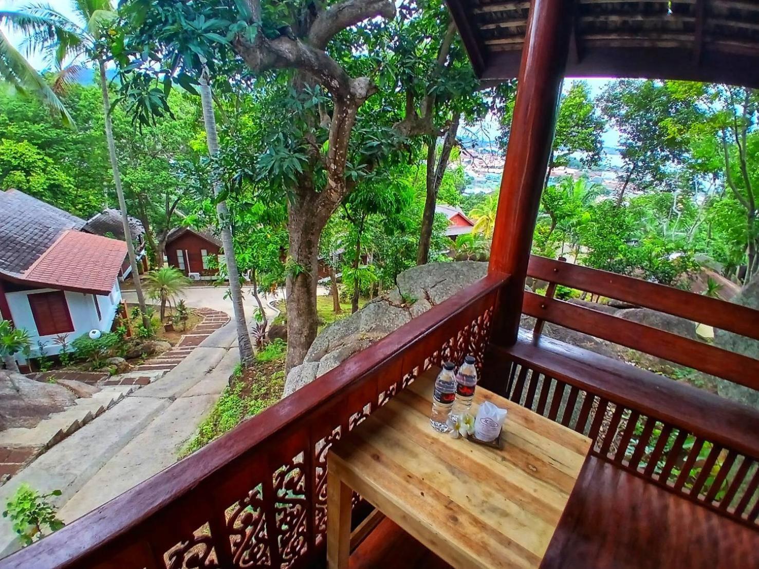苏梅岛 Samui Wooden Hill酒店 外观 照片