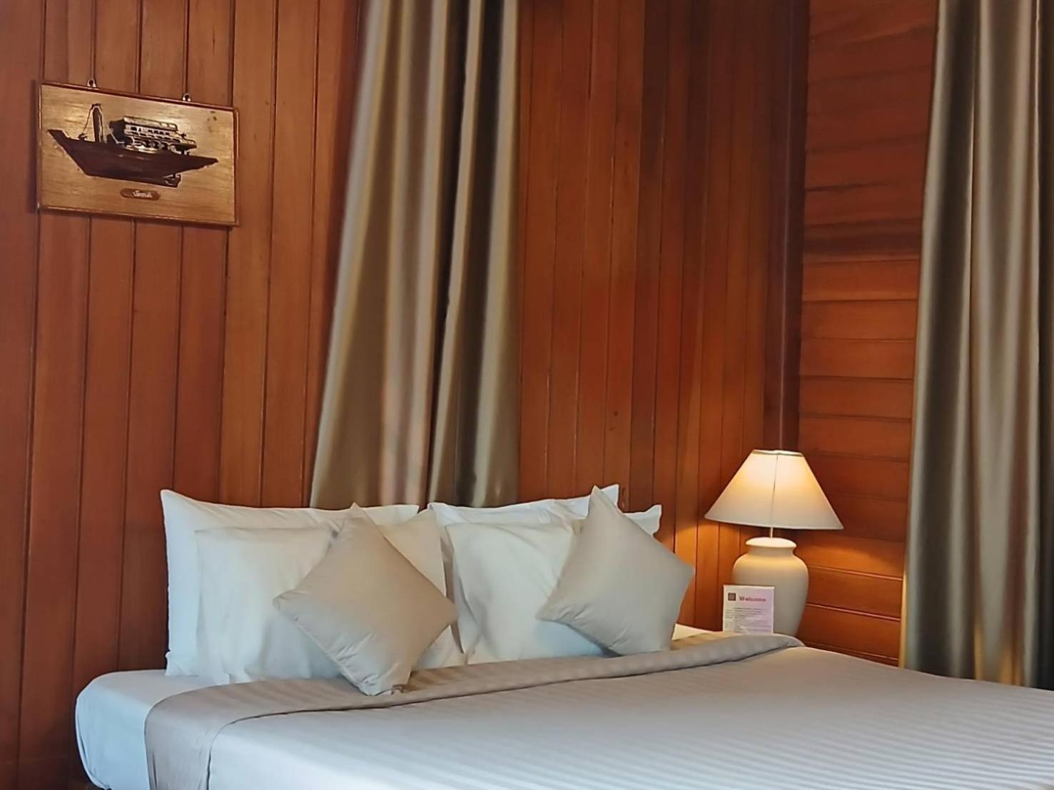 苏梅岛 Samui Wooden Hill酒店 外观 照片