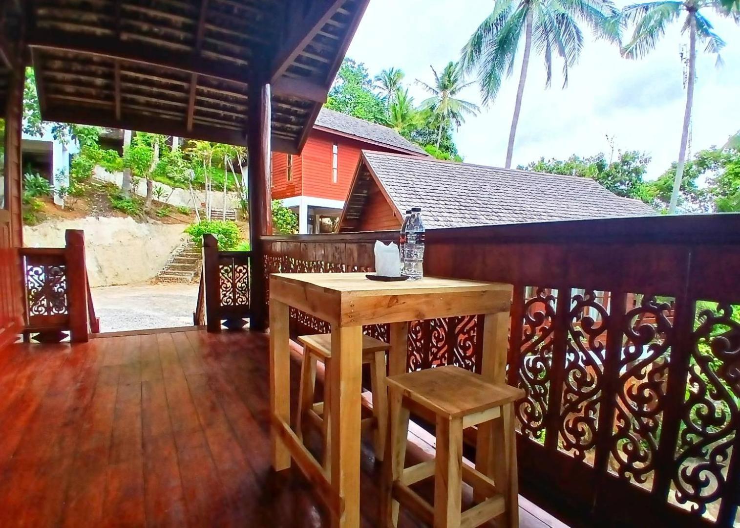 苏梅岛 Samui Wooden Hill酒店 外观 照片