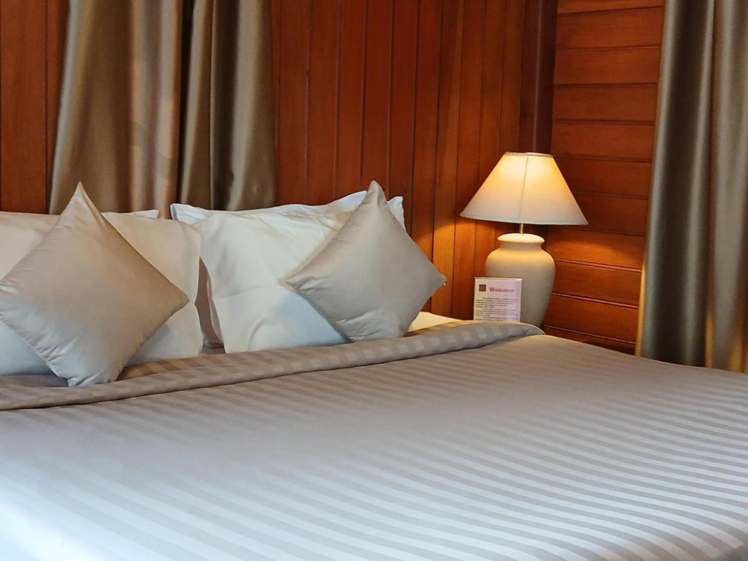 苏梅岛 Samui Wooden Hill酒店 外观 照片