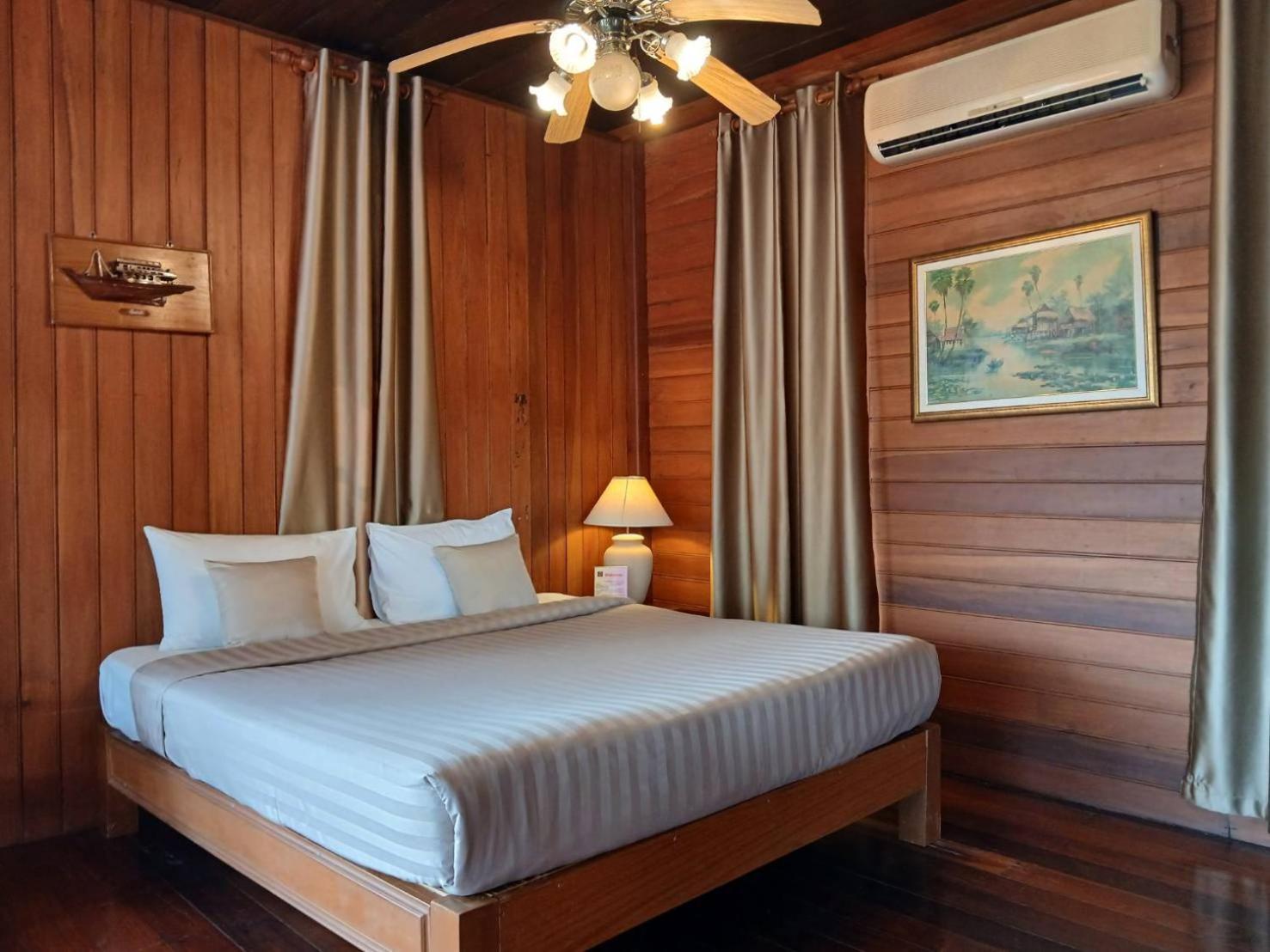 苏梅岛 Samui Wooden Hill酒店 外观 照片